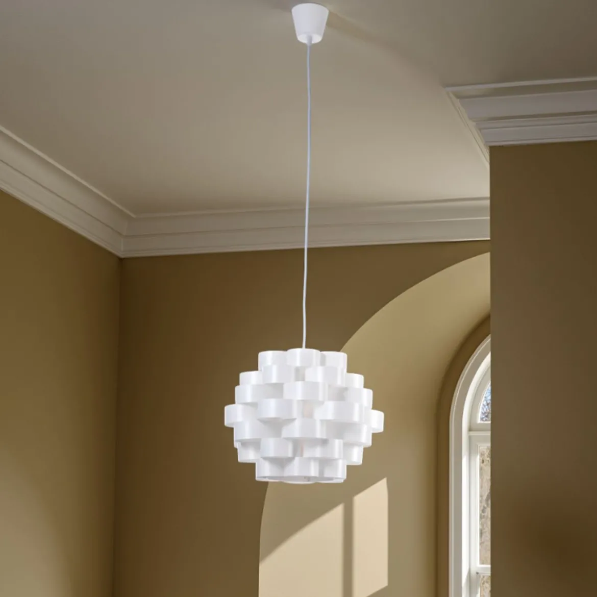 Arca lampadario in polipropilene bianco opaco con filo regolabile d40 h30 cm