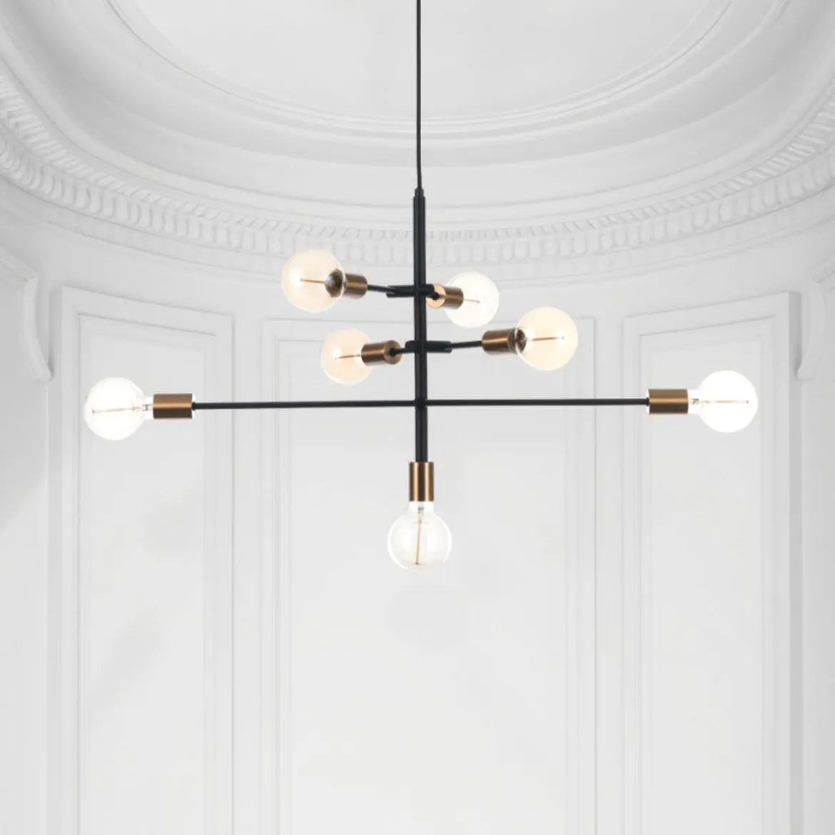 Devon lampadario in metallo verniciato nero e ottone con cavo regolabile 82x40 h50 cm