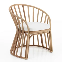 Durga poltroncina in rattan cuscino in saia bianco 70x60xh85 cm