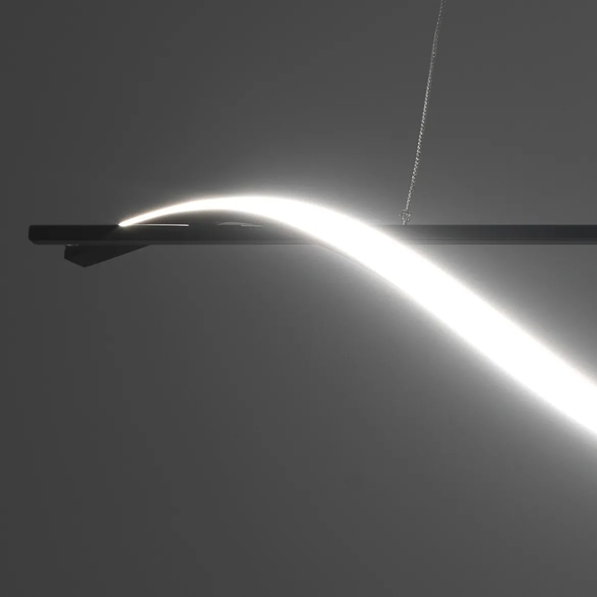 Elika lampadario led in alluminio nero opaco cavo regolabile 100x25 h16 cm