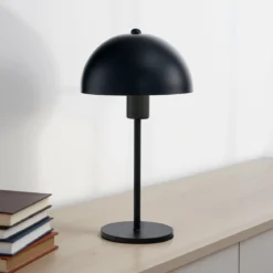 Flip black lampada da tavolo acciaio verniciato nero opaco d20 h37