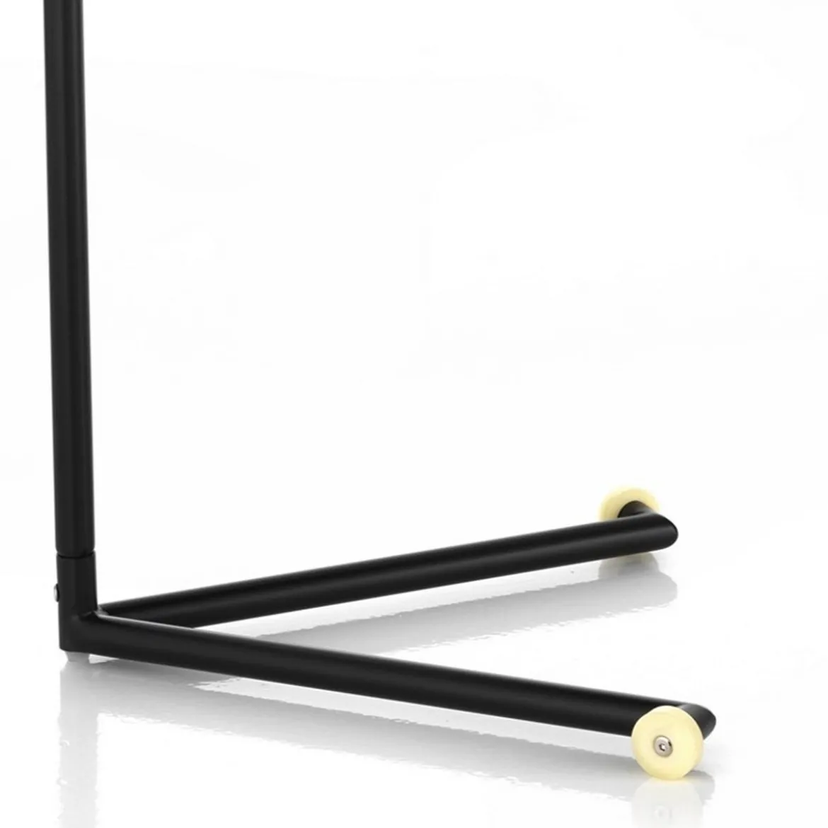 Hardy black tavolino con ruote in metallo verniciato nero opaco piano in vetro nero 51x46x h62 cm