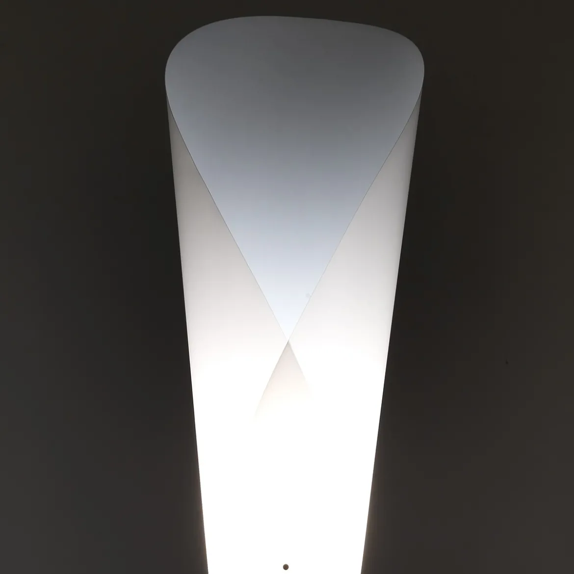 Juko lampada da terra in polipropilene bianco opaco d31.5 h160 cm
