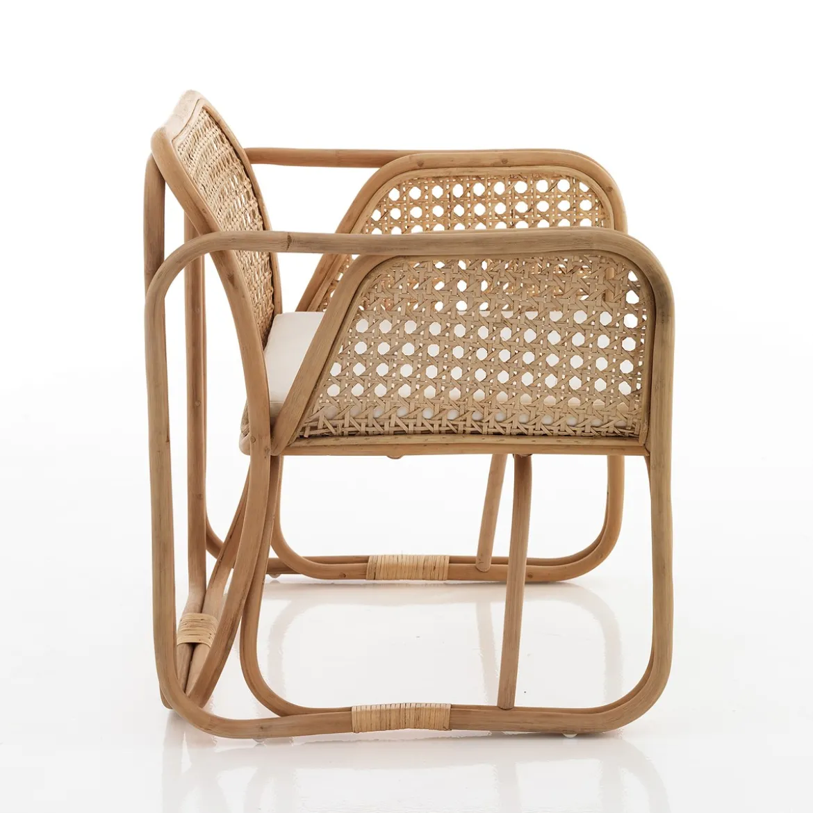 Kamala poltroncina con braccioli da interno/esterno in rattan 65x68xh76 cm