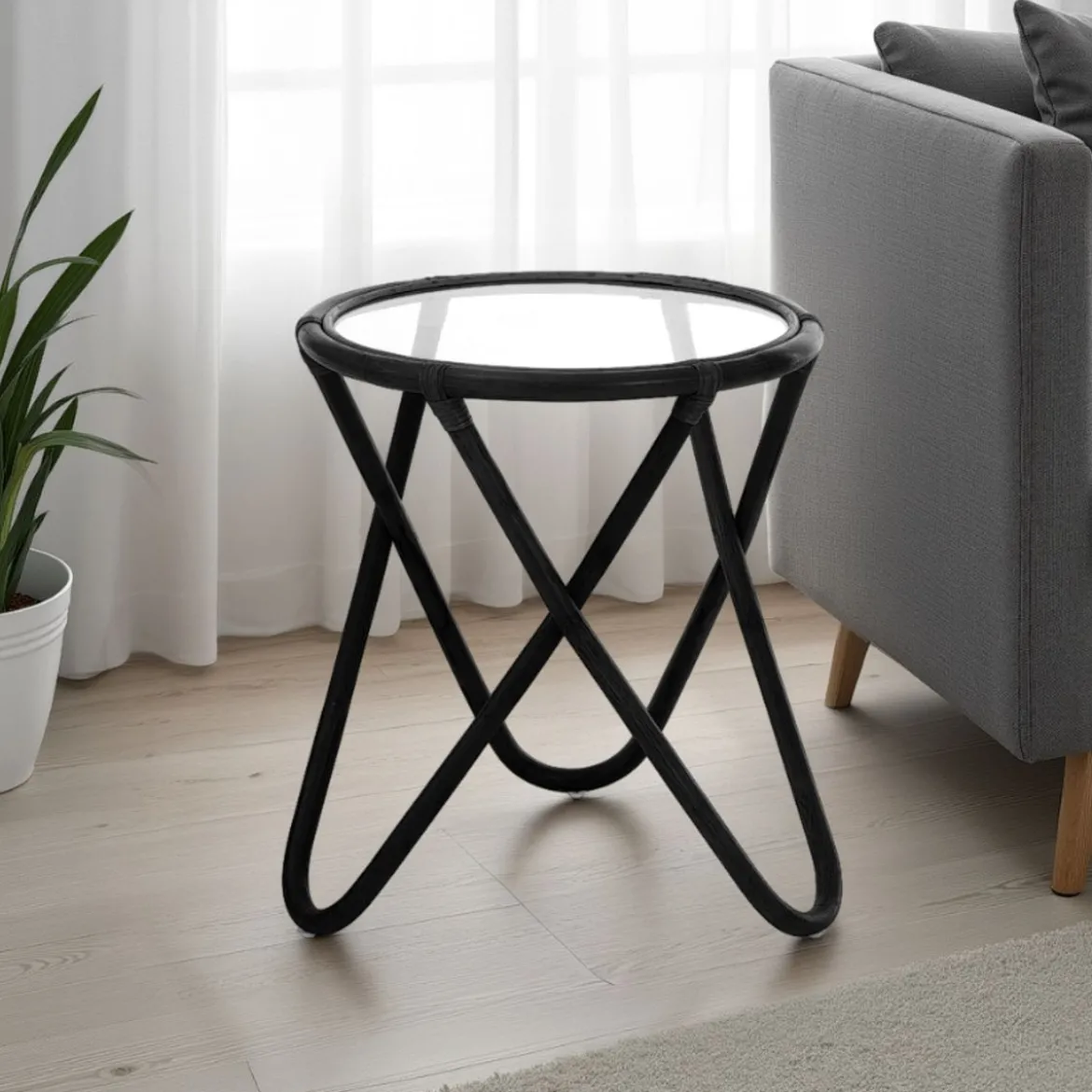 Ken black tavolino in rattan nero e vetro cm d. 47 x h.55