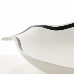 Linea centrotavola / svuotatasche in ceramica colore bianco opaco 31x35x65 cm