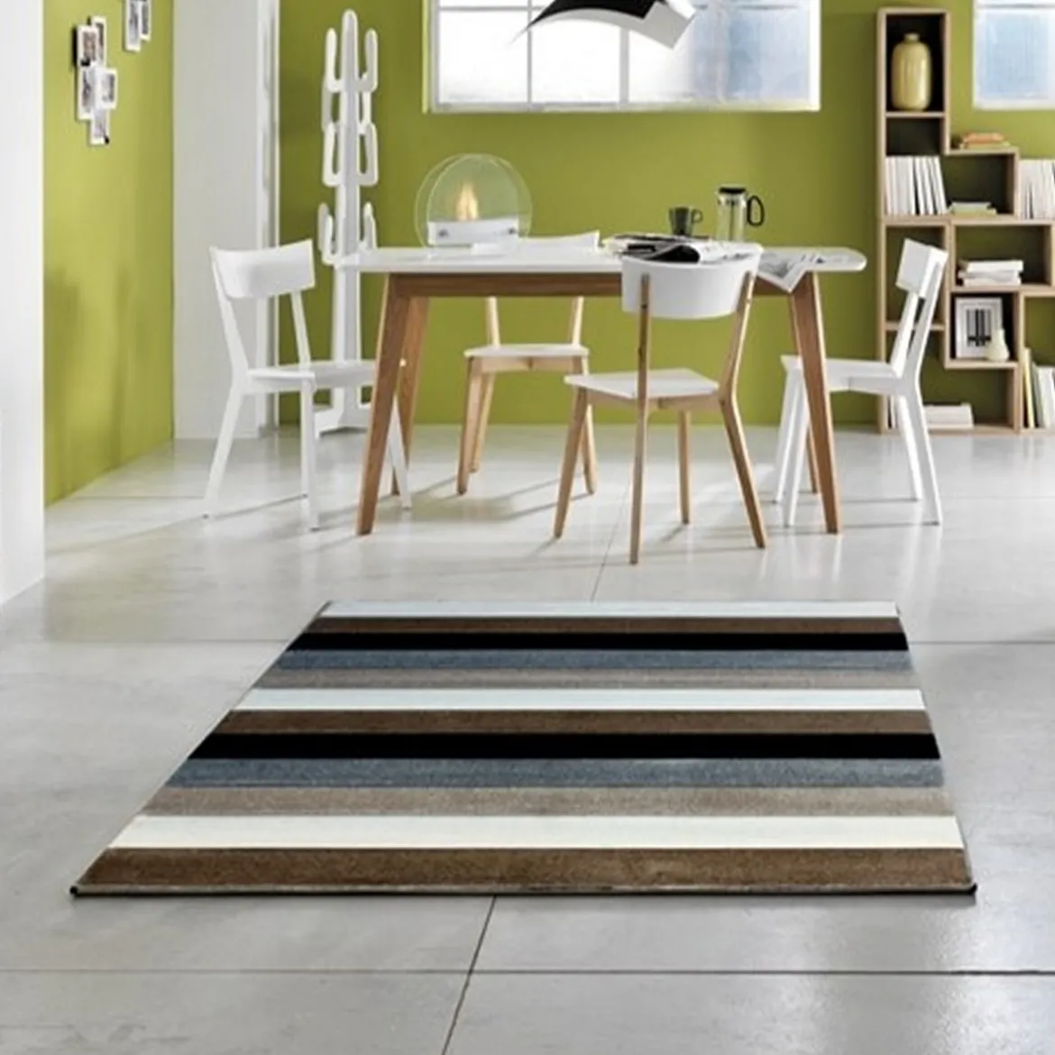 Lines tappeto cm 140 x 190 100% polipropilene intagliato a mano