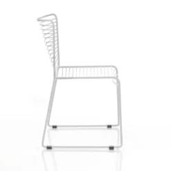 Martha white sedia interno esterno in acciaio colore bianco opaco impilabile h.79 l.49 p.53 cm