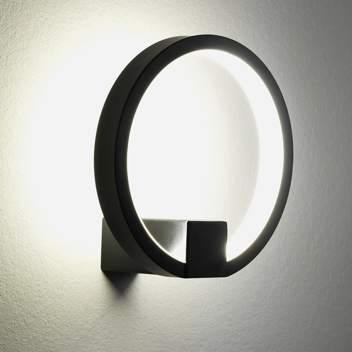 Ring applique led in alluminio colore nero opaco d15x7.5 cm