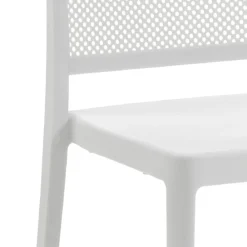 Sabine white sedia interno esterno polip. colore bianco impilabile resistente agenti e raggi uv h.86 l.43 p.50 cm