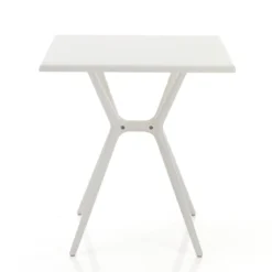 Sabine white tavolo leggero da esterno in polip. colore bianco opaco resistente agenti e raggi uv h.76 l.70 p.70 cm