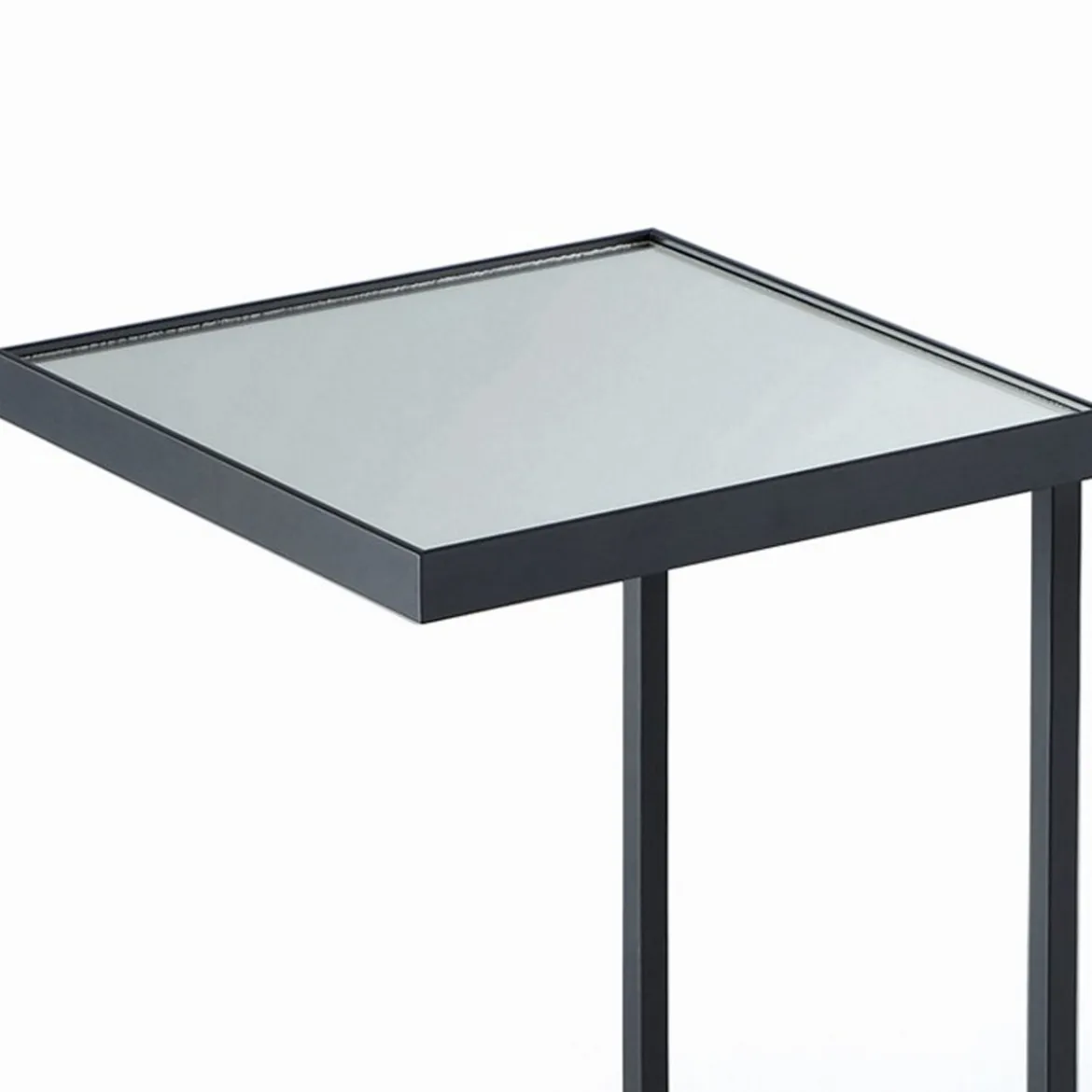 Tati tavolino / comodino piano con vetro a specchio in acciaio verniciato nero opaco 39x39 h55.5 cm