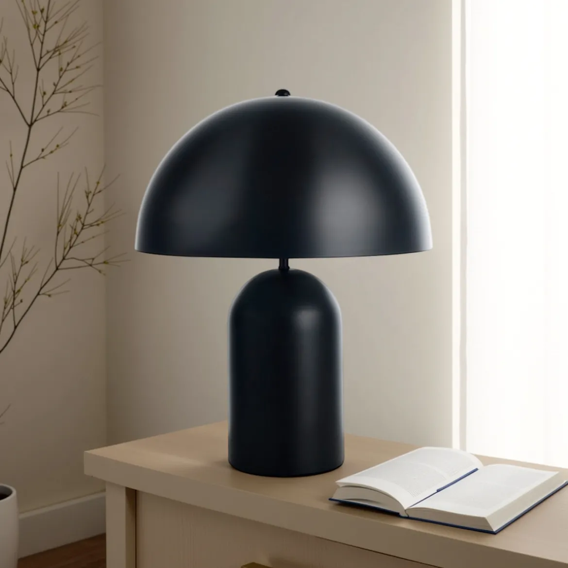 Thom lampada da tavolo in acciaio verniciato nero opaco d38 h48 cm