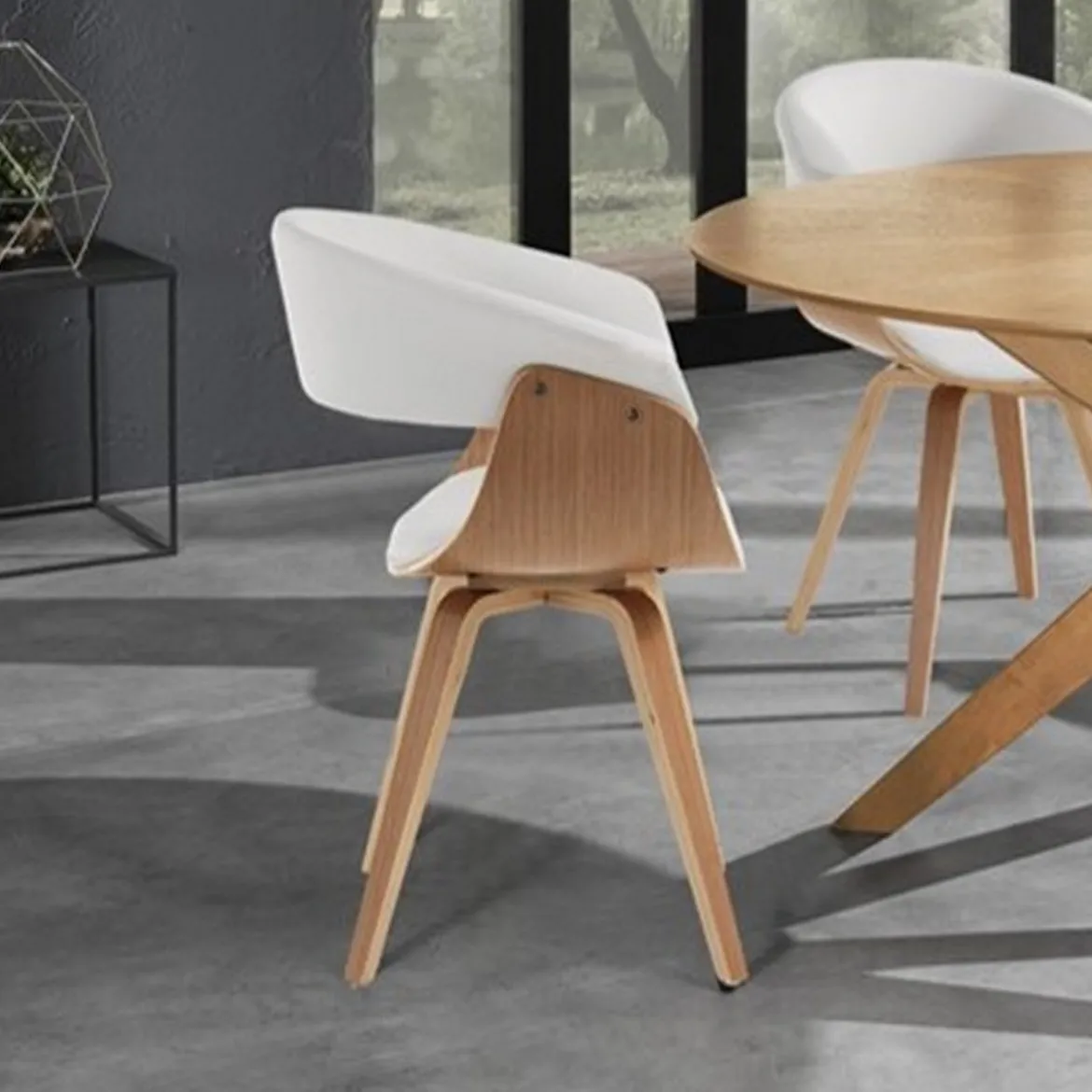 Visby wood sedia in pelle sintetica bianca e legno multistrato finitura rovere 62x51xh81 cm