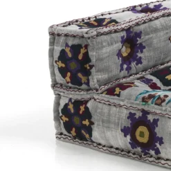 Yara dark grey elemento angolare in cotone dark grey con ricami e decorazioni artigianali 80x80x40 cm