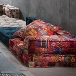 Yara red patch cuscino cotone 100% patchwork rosso 52x52 cm