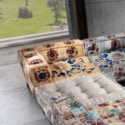 Yara sand elemento angolare in cotone sand decorato con cuciture artigianali 80x80x40 cm