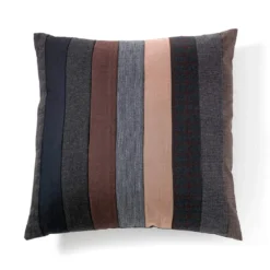 Yara stripes cushion rivestimento tessuto effetto lana cm 52x52 made in india