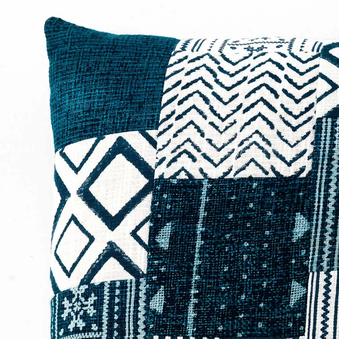 Yara white/blue cuscino cotone 100% patchwork bianco e blu 52x52 cm
